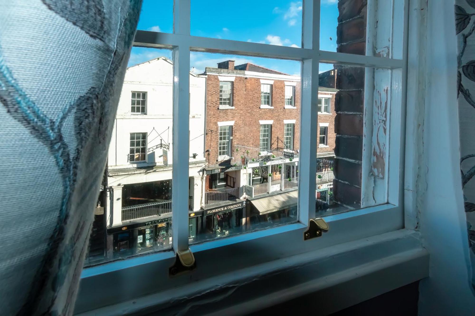 Built 1804 Caldecott Town House On The Rows By Rework Accommodation Chester Eksteriør billede